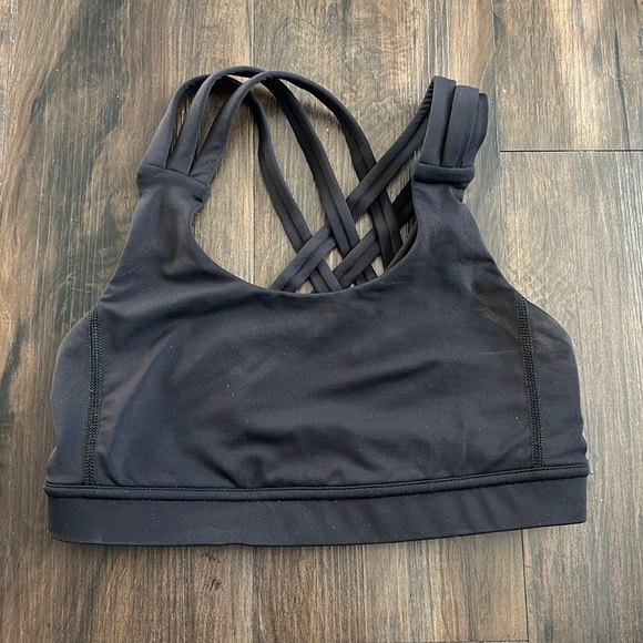 Black lululemon bra - Picture 1 of 2